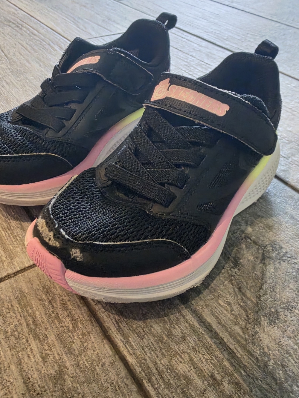Skechers - Find My - Little Kids - Accepts Air Tags